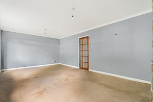 Lounge- click for photo gallery